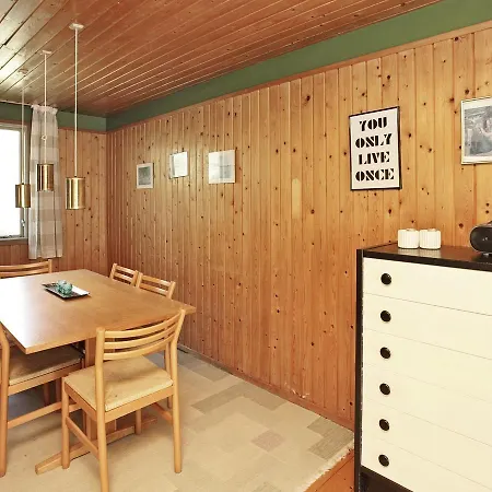 Two-bedroom Holiday In Lokken 13 *